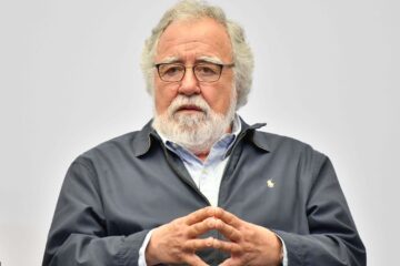 Alejandro Encinas, ratificado como embajador de México ante la OEA.
