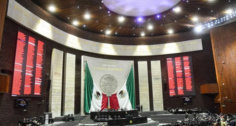 En el Salón de Plenos de la Cámara de Diputados Foto Cuartoscuro / archivo
