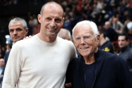 Fallece Giorgio Armani, el diseñador que transformó la moda y el deporte en Italia.