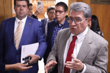 Reforma de 40 horas laborales sigue pendiente; Sheinbaum mantiene compromiso antes de 2030.