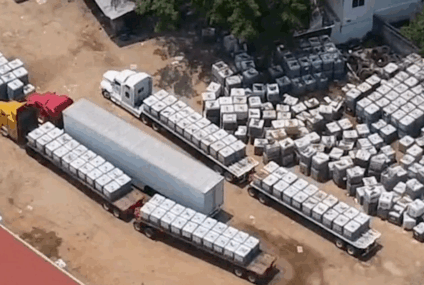 Vinculan a proceso a marinos, funcionarios y civiles por contrabando de combustible.