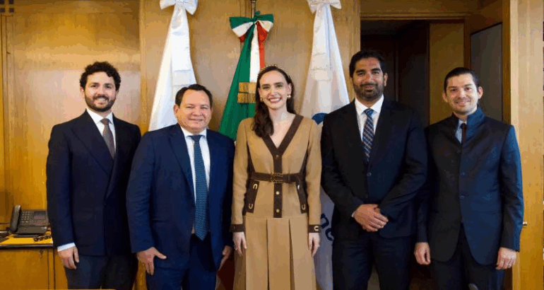 El Gobernador Joaquín Díaz Mena sostuvo una reunión de trabajo con Roberto Lazzeri Montaño, director general de Nacional Financiera (Nafin) y el Banco Nacional de Comercio Exterior (Bancomext), para avanzar en una agenda conjunta que respalde los proyectos industriales del Gobierno del Renacimiento Maya.