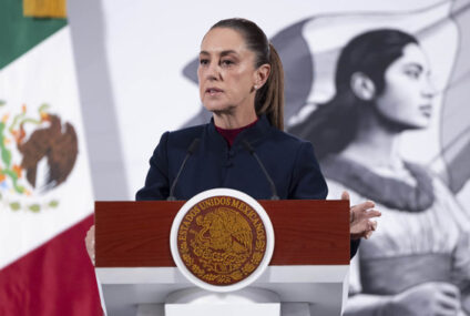 Claudia Sheinbaum moviliza toda la fuerza del Estado para atender a afectados por lluvias extraordinarias.