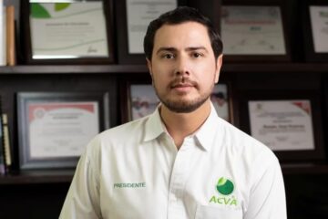 Bernardo Bravo Manríquez, presidente de citricultores, es ejecutado tras denunciar extorsiones.