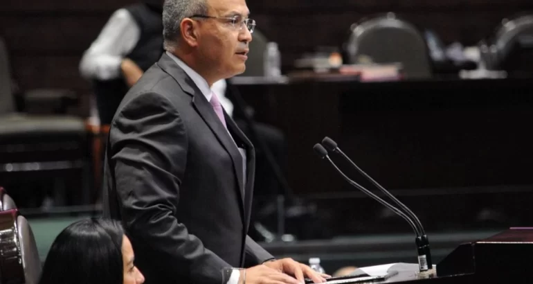 Treviño tiene una orden de aprehensión en México por una denuncia de otro ex director de Pemex, Emilio Lozoya, que lo vinculó con el caso Odebrecht. Foto Cuartoscuro /Archivo