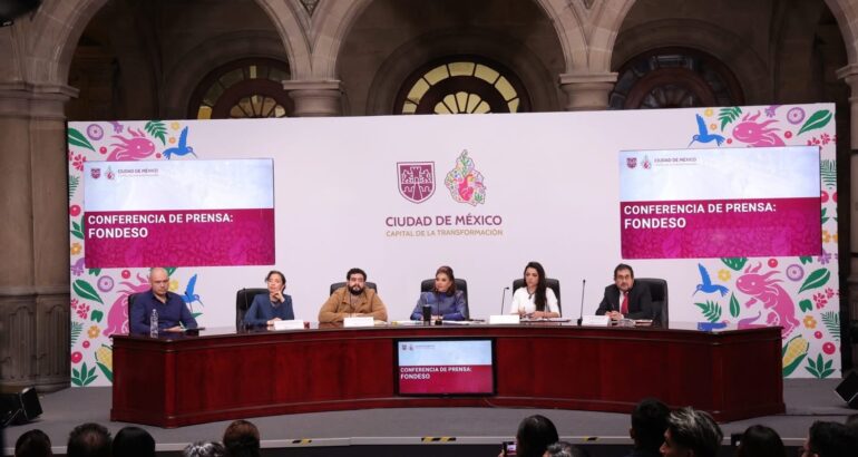 La mandataria capitalina explicó que los nuevos instrumentos de Fondeso consisten en destinar un capital semilla y créditos a emprendimiento con asesoría para garantizar su éxito