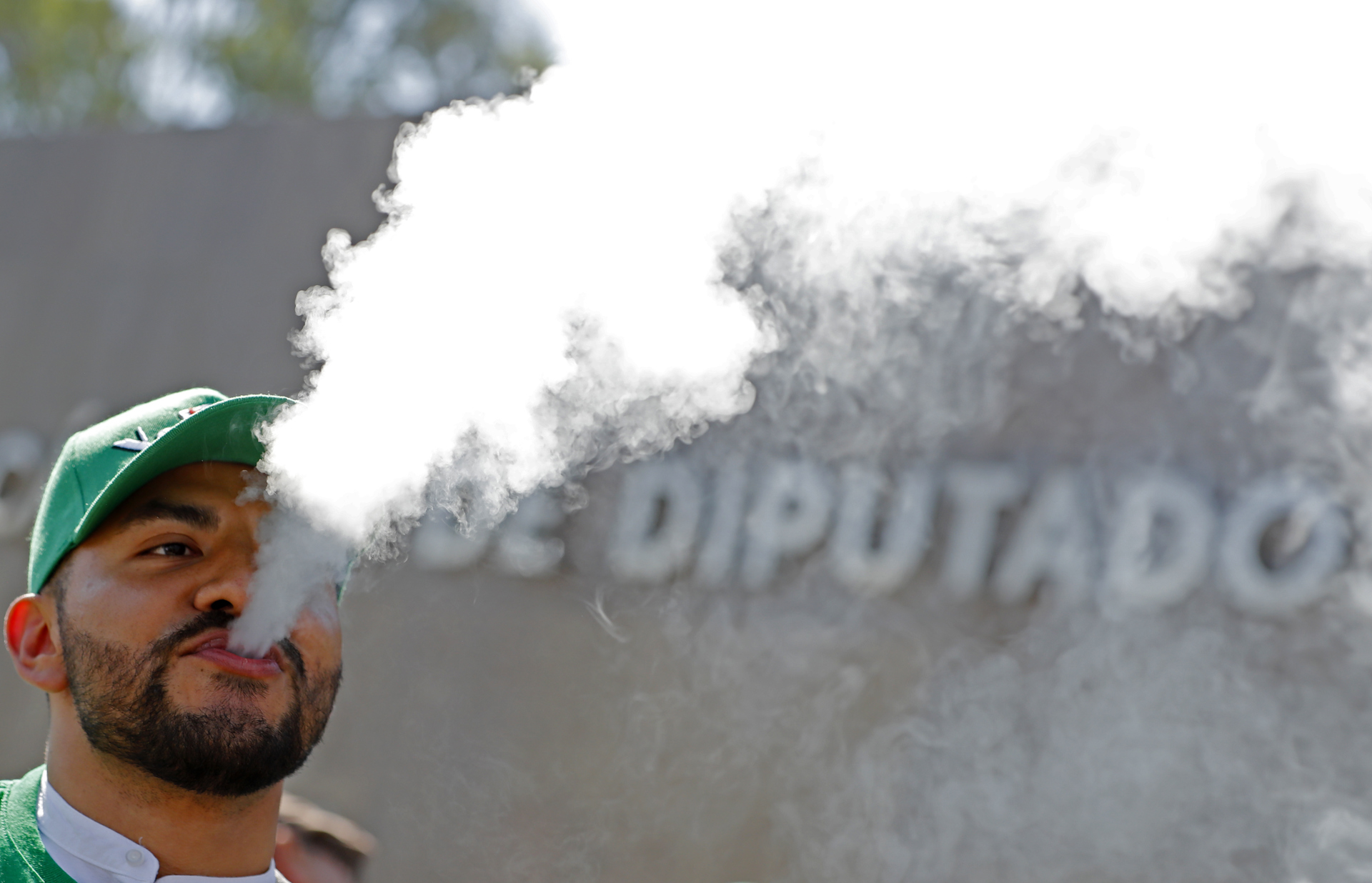 ¡Aguasss ! Diputados aprueban prohibición de vapeadores