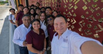 Estudiantes de la UTR Sur ya cuentan con paradero digno y seguro Estudiantes de la UTR Sur ya cuentan con paradero digno y seguro