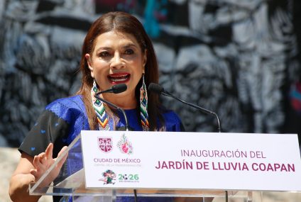 Inaugura Clara Brugada Jardín de lluvia de Coapan; esta obra captará agua y mitigará inundaciones.