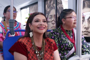 Presenta Clara Brugada «Ruta de las Heroínas Indígenas» del Centrobús.